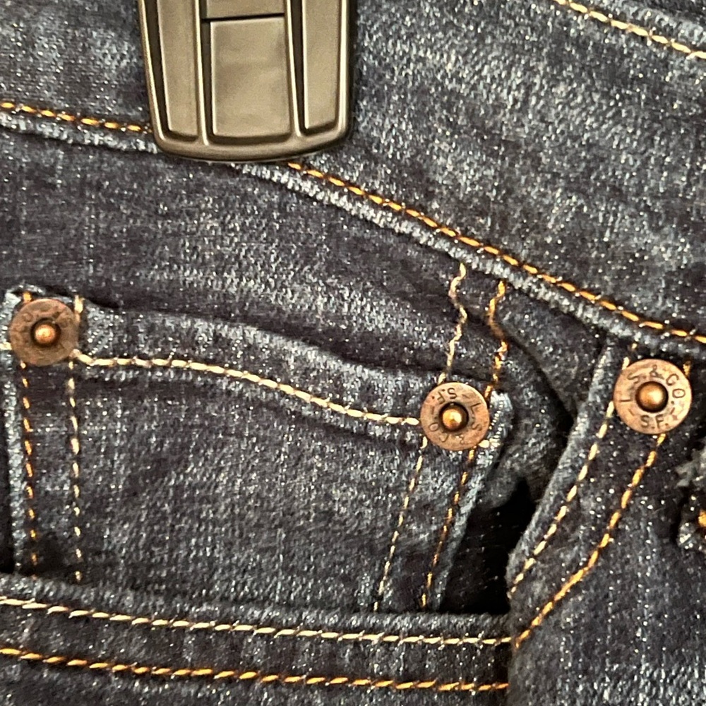 LEVIS - Picture 4 of 9